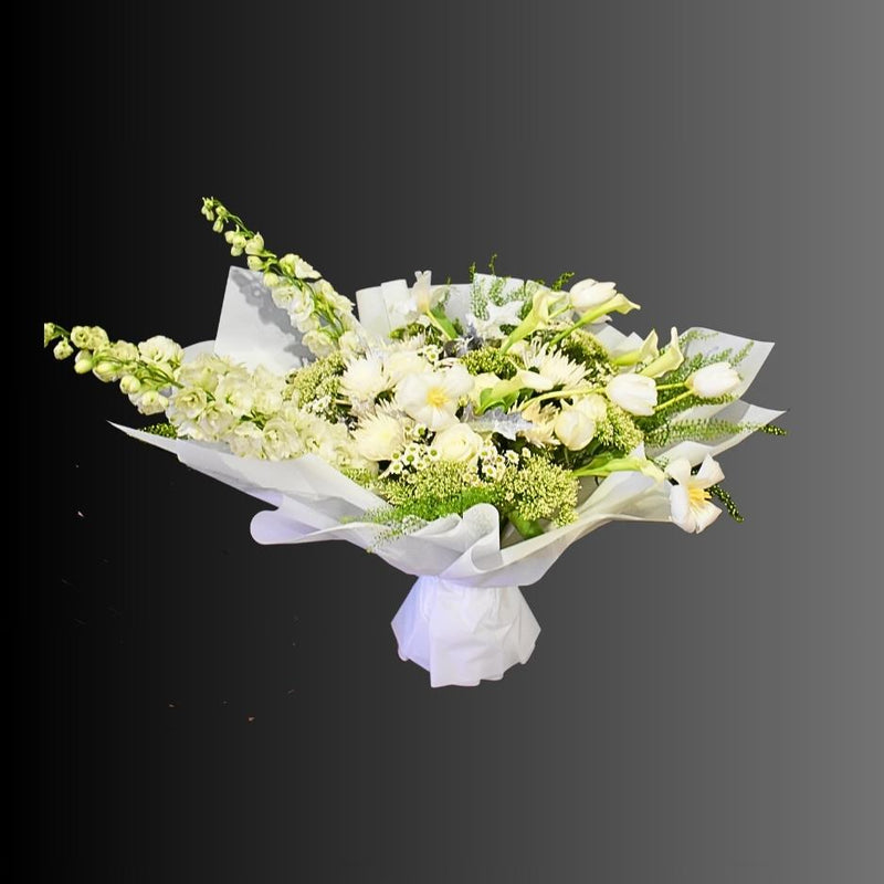 Special bouquet of white roses