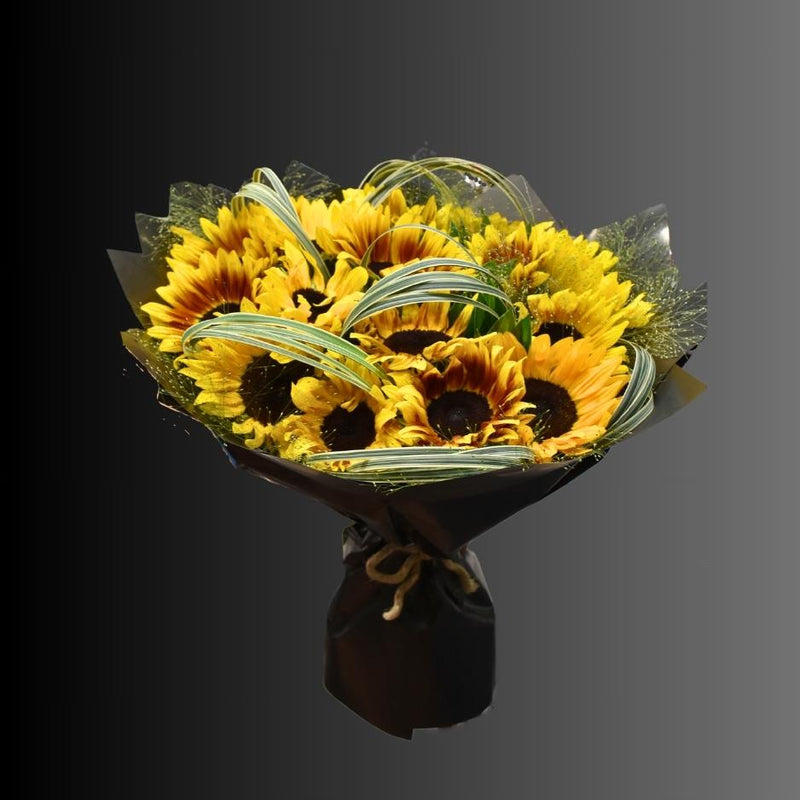 Elegant Bouquet of Sun Flowers